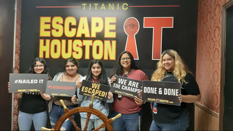 4:30 Titanic played Escape the Titanic on Apr, 20, 2019