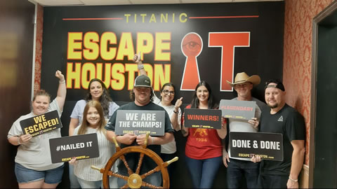 Adults played Escape the Titanic on Apr, 6, 2019