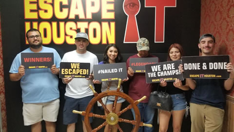 Maria's Party  played Escape the Titanic on Jun, 15, 2019