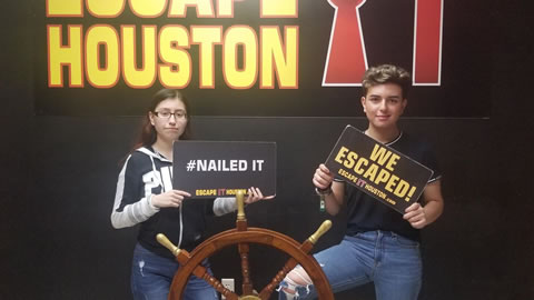 RJ played Escape the Titanic on Mar, 8, 2019