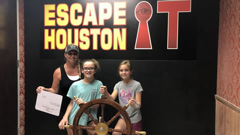 Taylyn played Escape the Titanic on Jul, 3, 2018