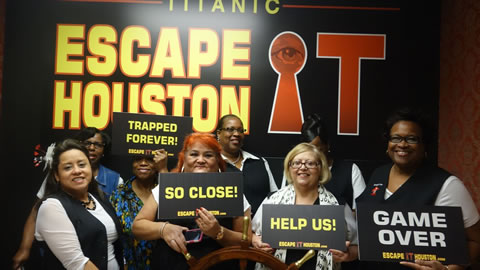 Divas played Escape the Titanic on Mar, 11, 2017
