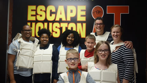 Team Unsinkable played Escape the Titanic on Mar, 15, 2017