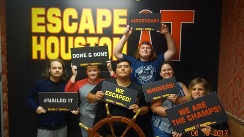 Baconeers played Escape the Titanic on Jun, 10, 2017