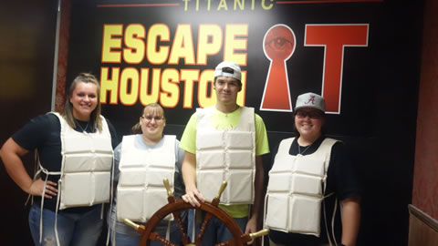 Dirty Thirty played Escape the Titanic on Sep, 30, 2017