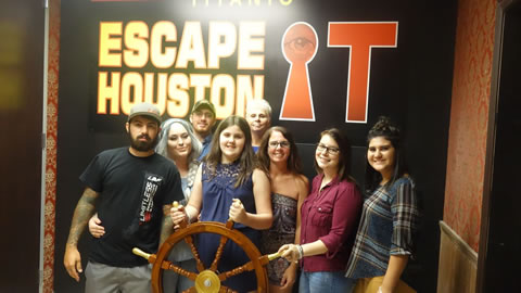 Rick and Maty's Miniens! played Escape the Titanic on Oct, 21, 2017