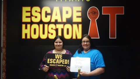 Mom and Daughter Date Night played Escape the Titanic on Mar, 13, 2018