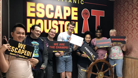 Max's B-Day played Escape the Titanic on Jun, 16, 2018