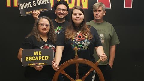 Team Violet played Escape the Titanic on May, 14, 2024